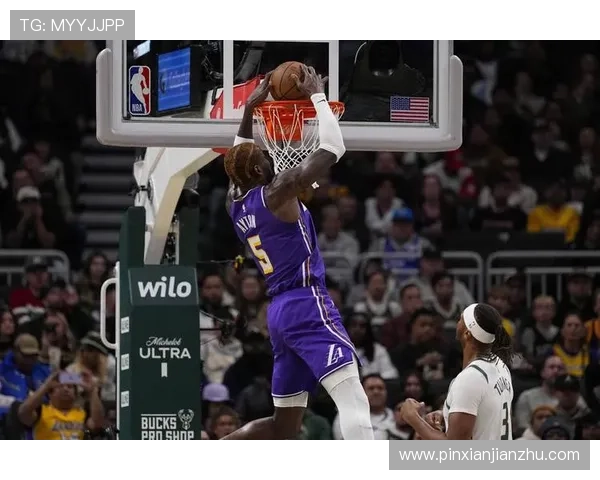 夸梅回应媒体对布朗尼的质疑称湖人会寻找替罪羊如斯玛特和艾顿