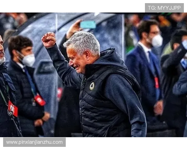 那不勒斯冬季追逐费耶诺德中场廷伯合同将于明夏到期 那不勒斯冬季追逐费耶诺德中场廷伯合同将于明夏到期